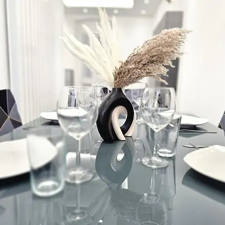 Apartment Elegante A Due Passi Dal Centro